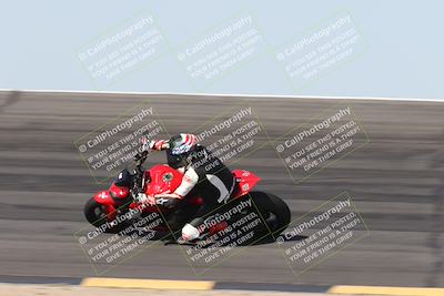 media/Apr-18-2025-CVMA Friday Practice (Fri) [[88baa45499]]/Racer 3/Session 2 (Bowl Pans)/